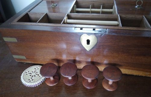 Antique campaign sewing, jewellery box, brass bound - Image 3