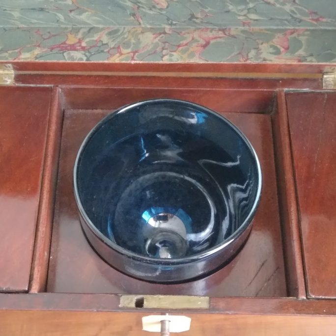 George III mahogany tea caddy