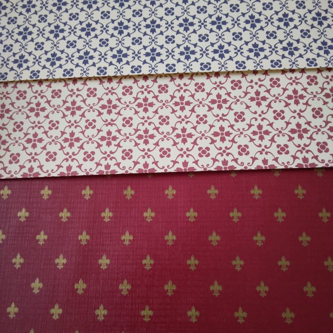 Box lining papers, assorted, traditional designs, old stock