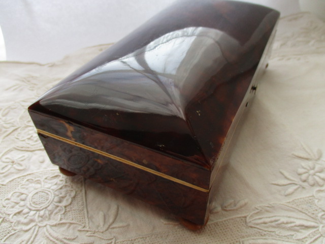 Tortoiseshell sewing box - Image 7