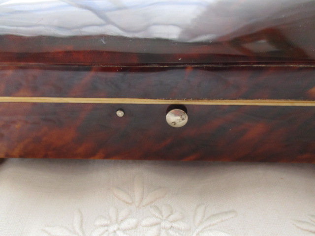 Tortoiseshell sewing box - Image 6