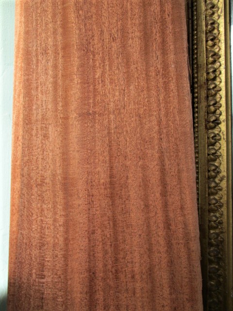 African mahogany veneer , large leaves - Image 2
