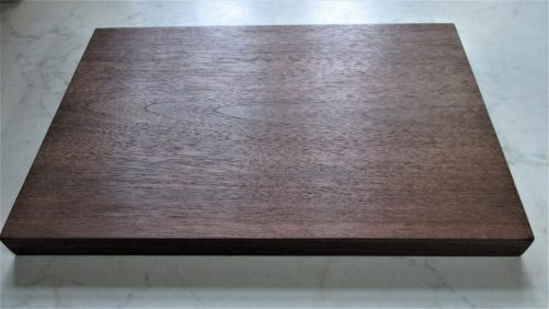 Wiltshire walnut chopping board - Image 5