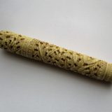 chinese-carved-needlecase
