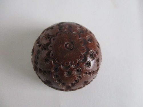 Coquilla nut pill box
