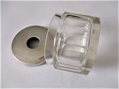 Hair tidy with silver lid - Image 4