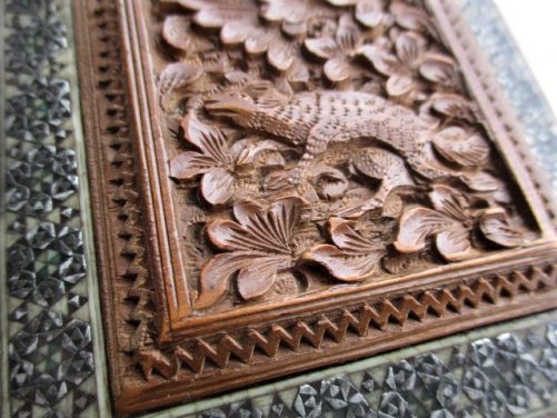 Indian carved card case - Image 4