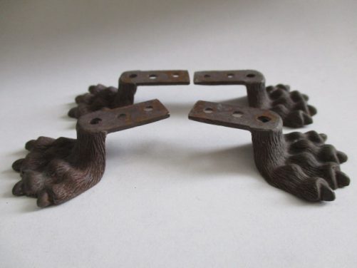 Hairy lions paw feet for boxes - Image 3