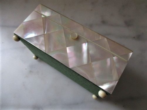 Small mother of pearl jewellery box, - Image 4