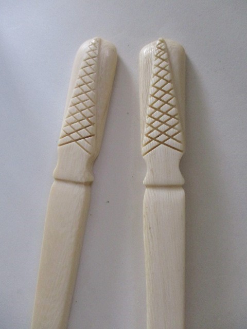 Vintage ivory salad servers - Rod Naylors Antique Restoration