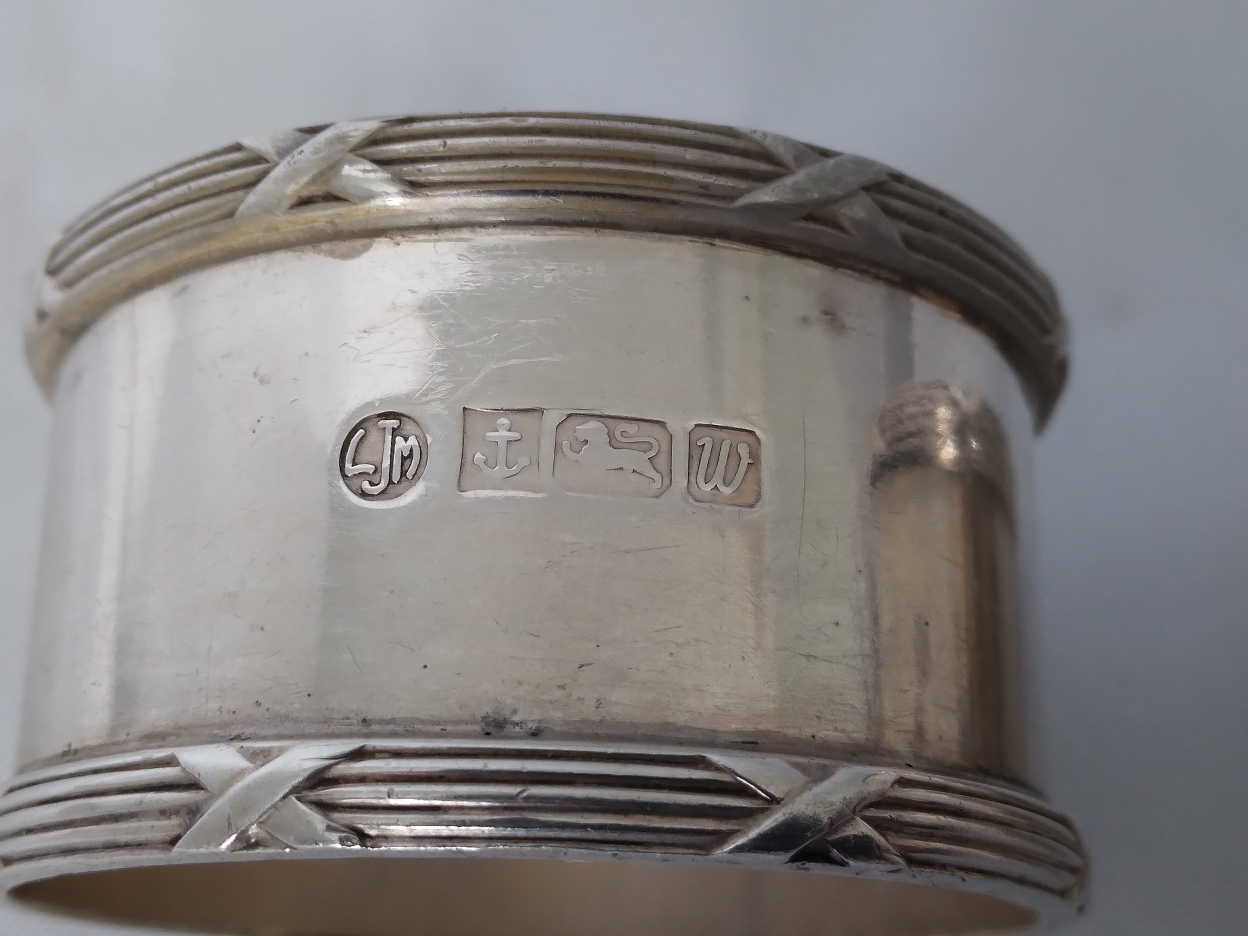 Pair of silver napkin rings, Millington - Image 4