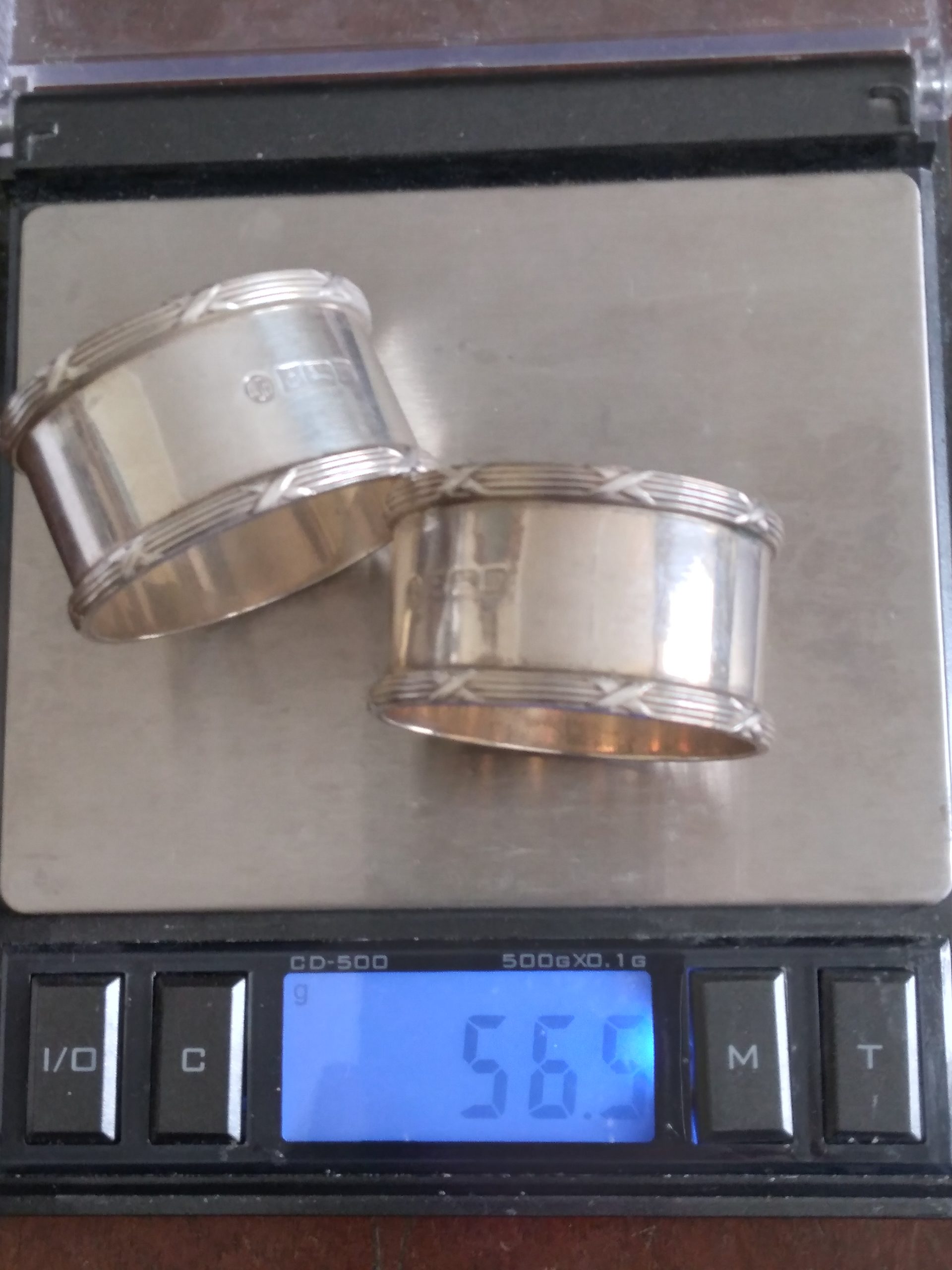 Pair of silver napkin rings, Millington - Image 3
