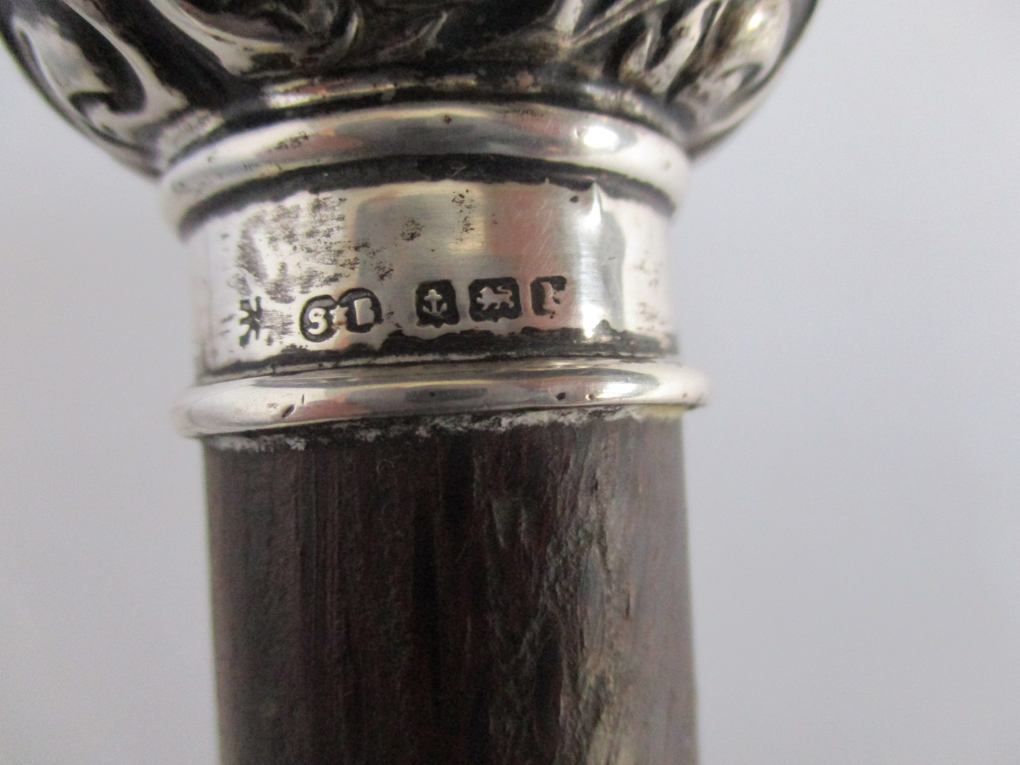 Silver top palm wood walking cane - Image 2