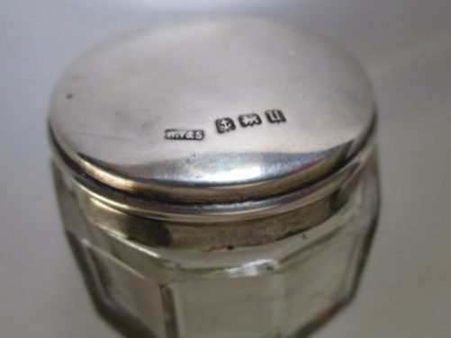 Vanity pot, silver top - Image 2