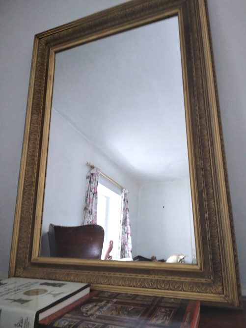 Victorian gilt wall mirror - Image 2