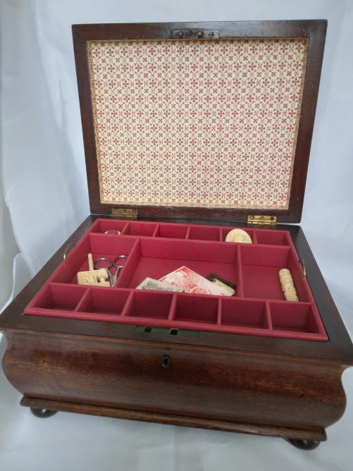 Victorian sewing box - Image 3